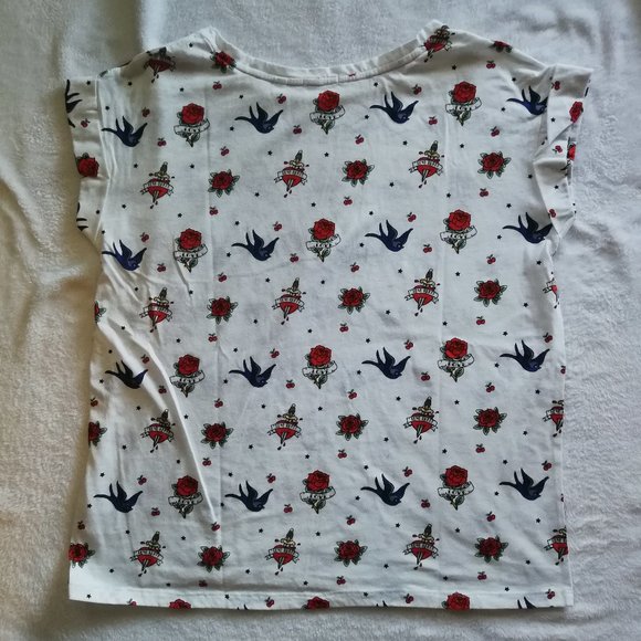 Ardene Love  Graphic Tee - Picture 4 of 4